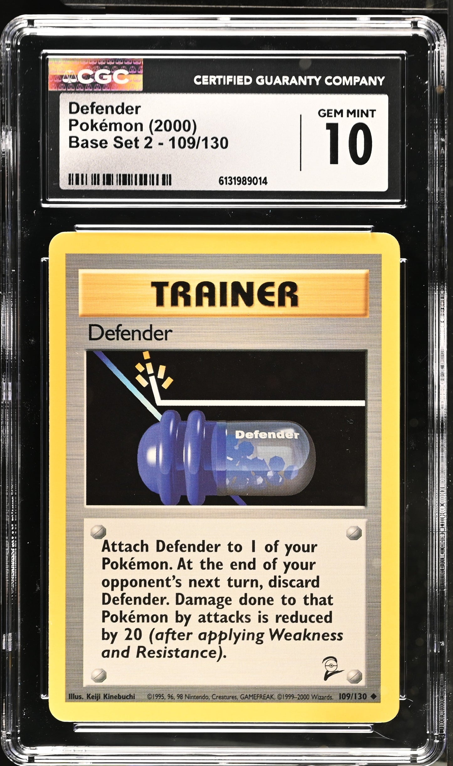 2000 Base Set 2 Defender 10 CGC #109/130